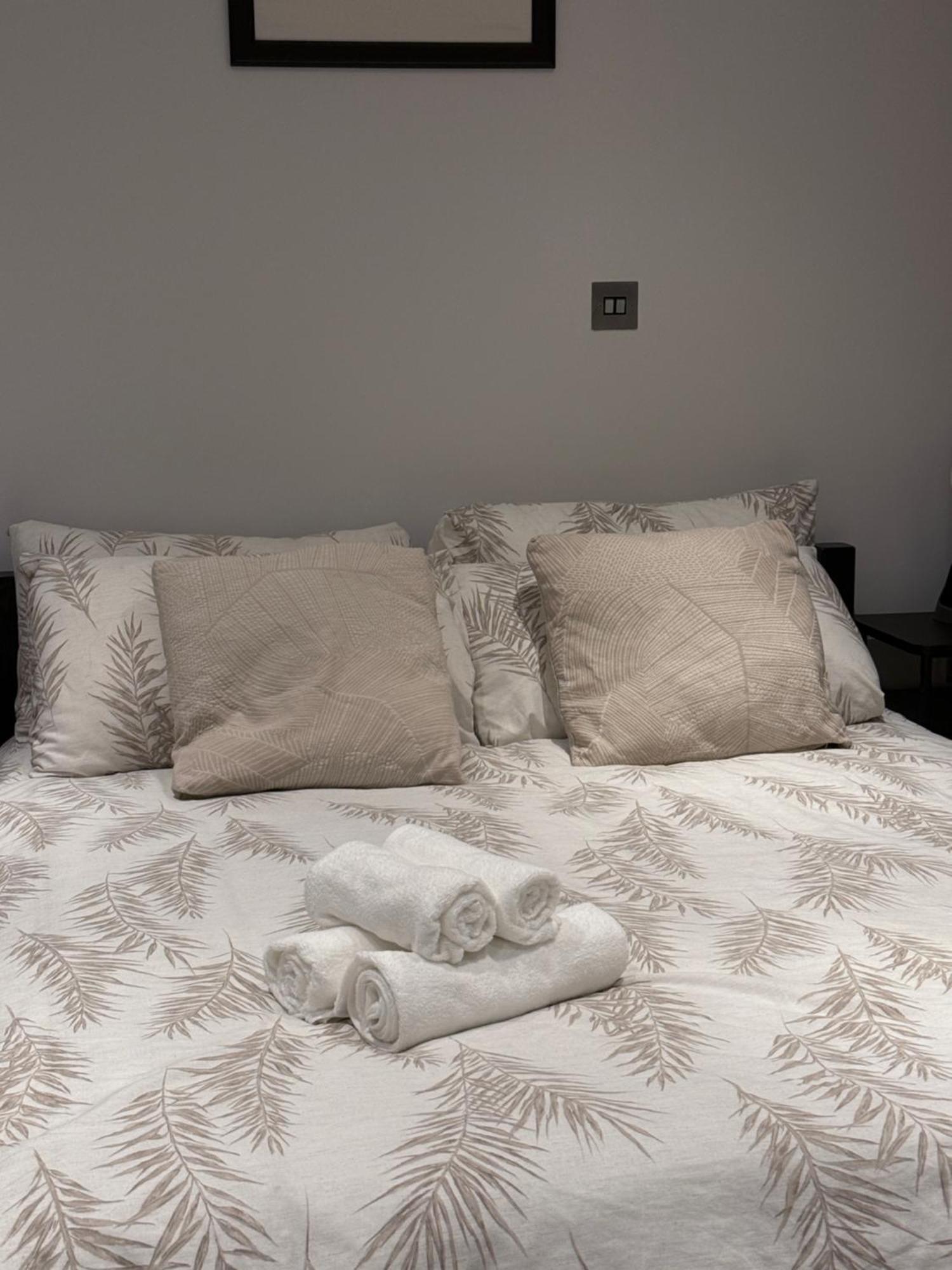 Cosy Guest Suite, West London Hounslow Exterior foto